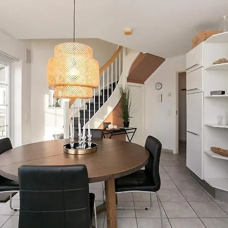 6 Person Holiday In Holiday home