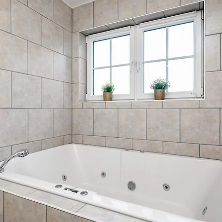 6 Person Holiday In Богенсе